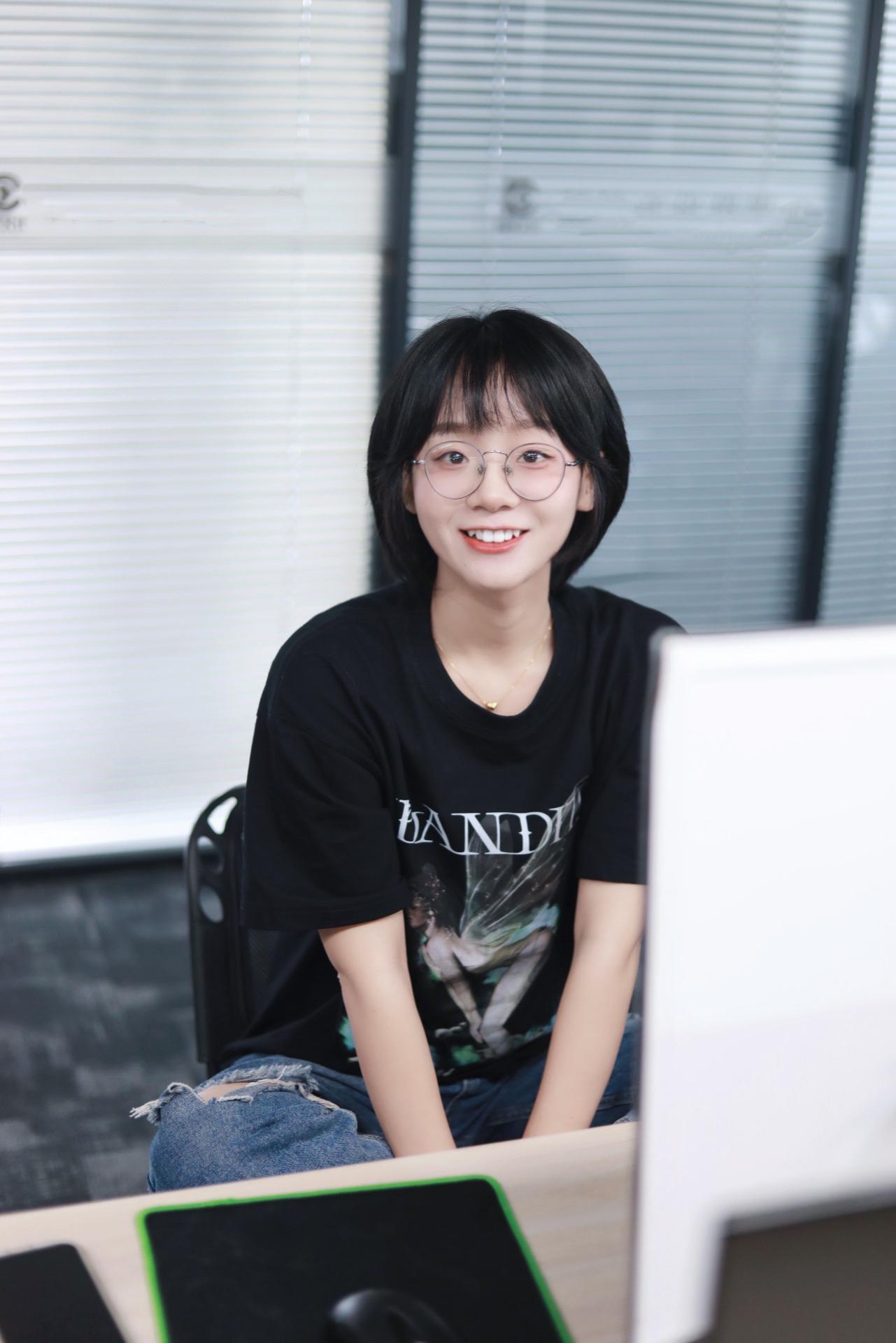 王胜利最新作品系列，微密圈中青春的印记