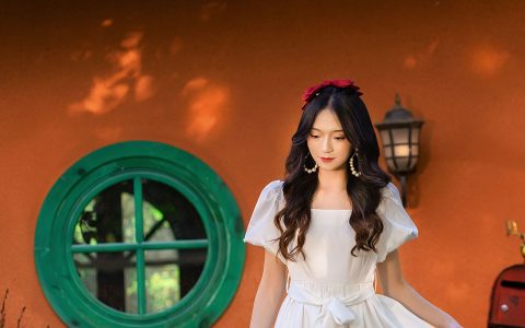 白雪《在逃白雪公主》 – YiTuYu艺图语