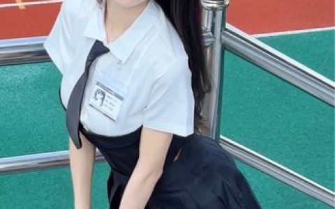 万万老师Drama翻跳,#舞蹈课堂随拍爆红背后的秘密