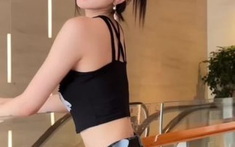 李嘉欣97微密圈付费作品合集,网红女神的私密瞬间全揭秘