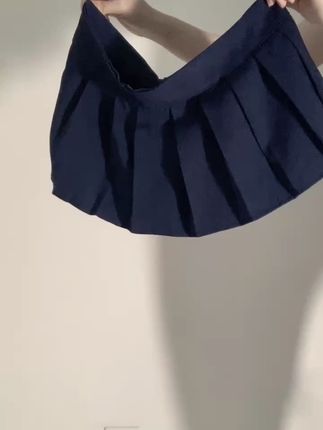 小芋泥yyy早期作品揭秘，她的成长之路如何吸引了众多关注？
