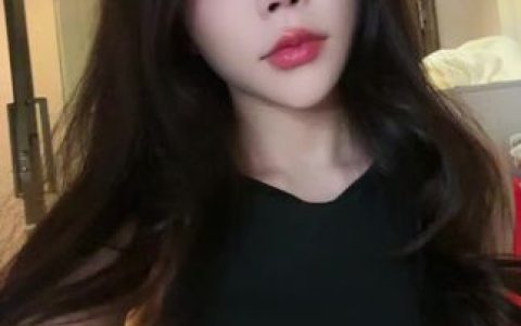 地下车库惊现一袭黑衣的芝芝Booty堪称魅影,徐莉芝Booty黑衣写真地下车库