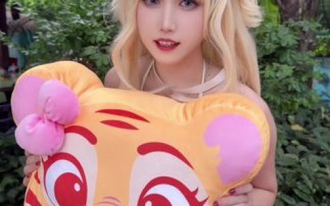 不呆猫双人JK，少女与自然美景