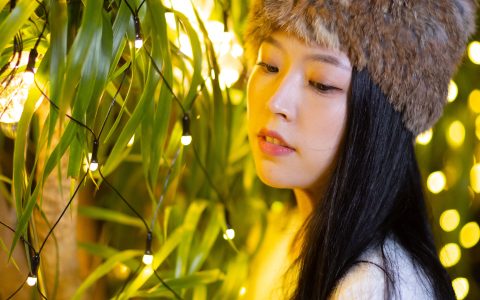 SaSa《圣诞夜》 – YiTuYu艺图语