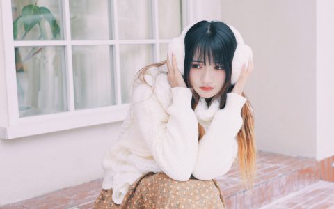 兔子Zzz不吃胡萝卜《在雪中等待》 – YiTuYu艺图语