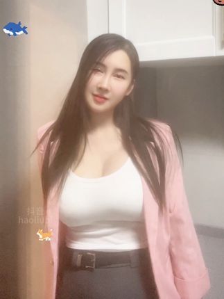 冰泉女神本人抖音号，如何找到她的个人抖音账号