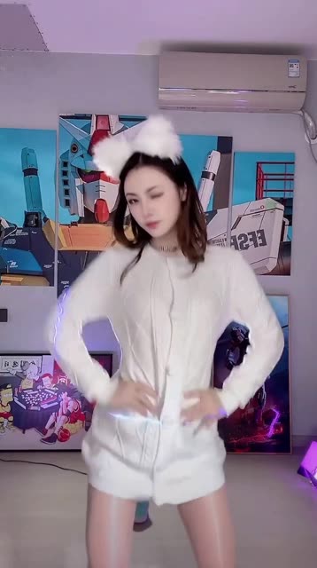 抖音一只霸王兽双视角视频，热舞视频资源下载分享
