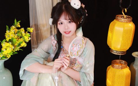 中秋兔兔 – YiTuYu艺图语