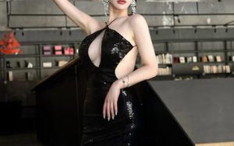 不爱笑的赛琳微密圈摄影作品,石佛山的甜美秘密