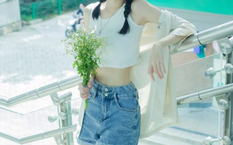 地铁奇遇记小清新 街拍 少女 – YiTuYu艺图语