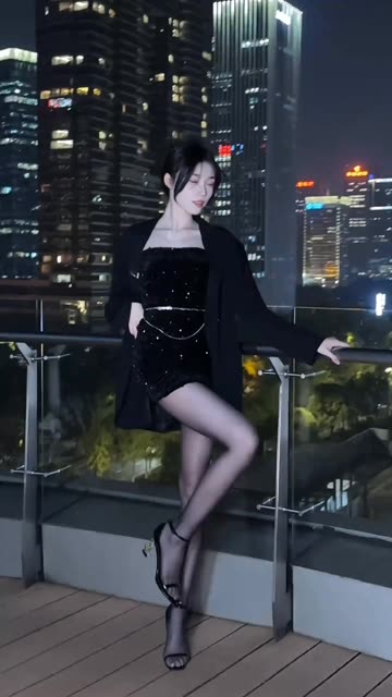 男人世界里的美了个滢，微密圈作品让你欲罢不能