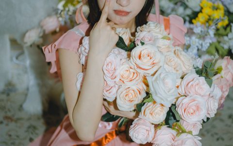 粉色的礼物 – YiTuYu艺图语