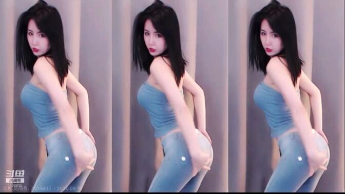斗鱼主播何成琳个人资料简介图片，查看她最新的个人资料与照片集