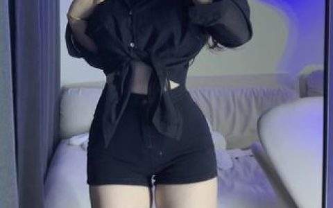 玉帛sama维密高清图片分享,微胖女神的完美瞬间