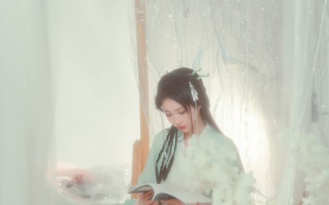 长夏清冷 古典 美人 汉服 优美 – YiTuYu艺图语