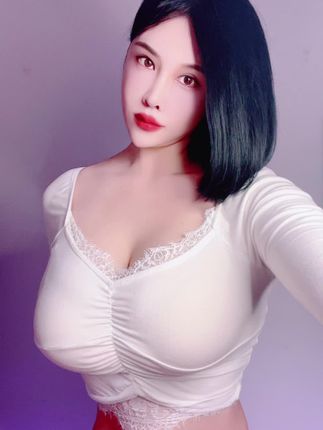 CC白妖妖定制舞蹈合集，为什么她的舞蹈吸引百万粉丝？