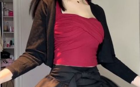 轩子巨二兔真名叫什么？网红背后的真实身份
