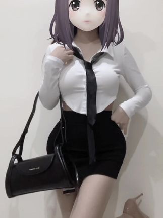 小芋泥yyy早期视频资源回顾，她的成长历程带给粉丝哪些惊喜？