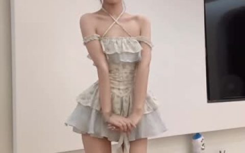 抖音主播碎觉觉直播热舞,视频整活堪比定制资源