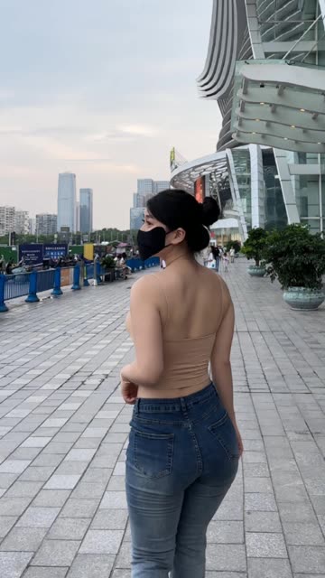詹詹(詹妮)0220微密圈作品图汇总时尚与性感的完美碰撞，探索詹妮0220穿搭背后的故事