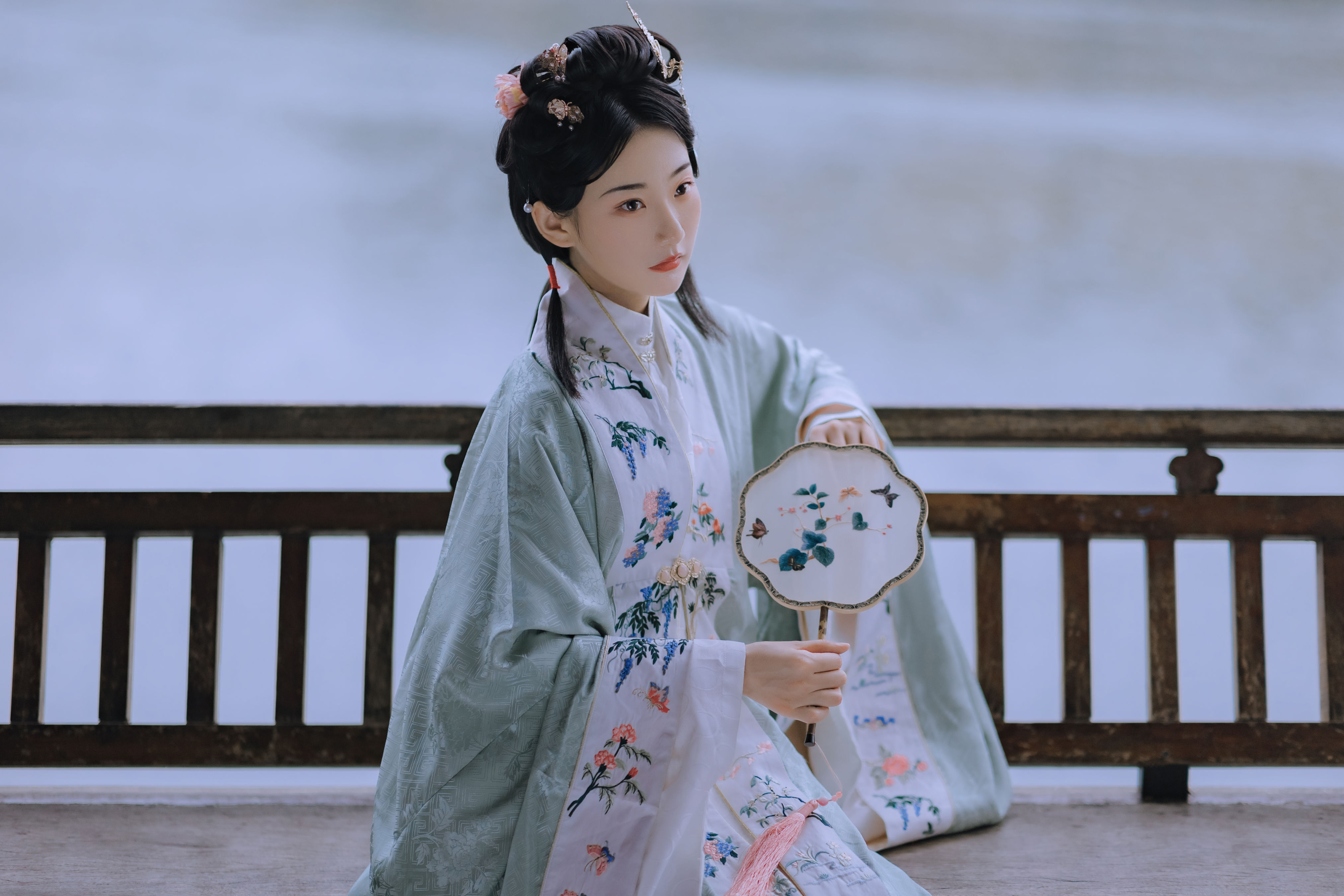 [YiTuYu艺图语] Rider《宿雨初霁》 好看的4K高清无水印纯欲妹子意境唯美写真完整版图集
