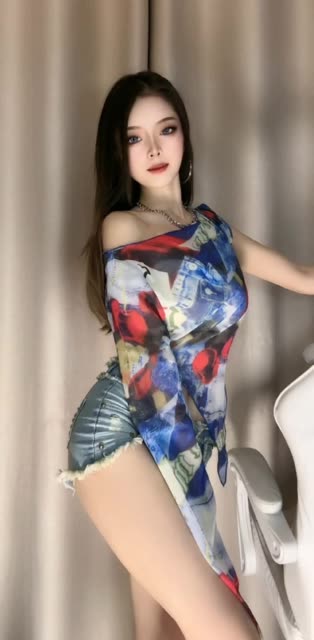 张鑫baby微密圈套图合集揭秘，视频资源展现独特魅力与性感演技