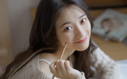 泓雨《初暖》 – YiTuYu艺图语