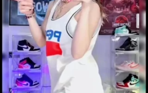 一只霸王兽双视角定制视频,如何获取特别视角热舞