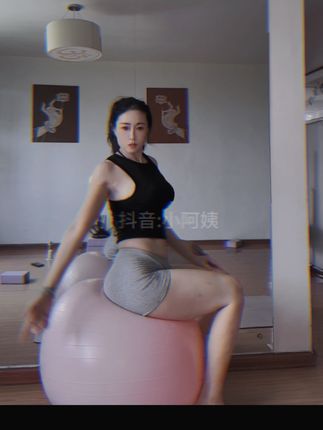 小阿姨大王魔性摆舞合集下载，魔性摆舞视频全收录
