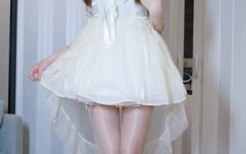 白龙猫女微密圈weme作品资源展示,喵系少女白龙猫女的时尚秘密