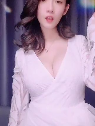 一个小球球定制版视频，专属定制舞蹈背后的故事