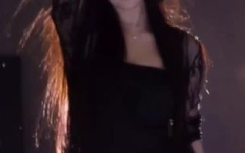 斗鱼萌七跳舞演绎，欣赏萌七通过舞蹈展现的精湛演绎与创意