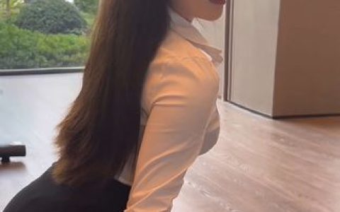 月球造梦家写真全集,她的作品为何备受期待?