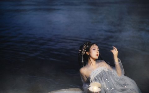 葵花花花儿《海妖》 – YiTuYu艺图语