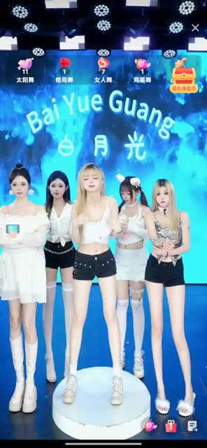 CC主播星莱铛铛群定制付费热舞作品合集2部，精彩内容一网打尽