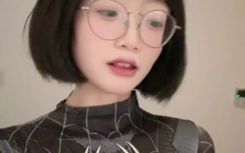 【微密圈】王胜利的小生活近期热门博主资源，免费下载精选合集