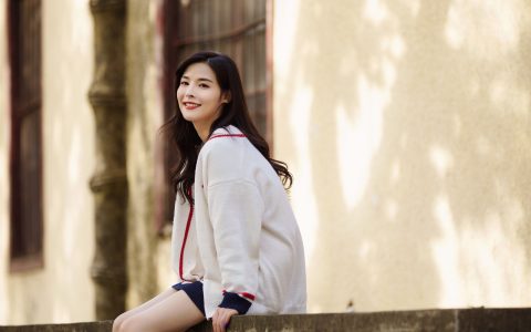 小容《音乐学院斑驳的光影》 – YiTuYu艺图语