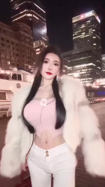 快手雪儿baby的舞台服饰选择，从设计到穿着的幕后分享