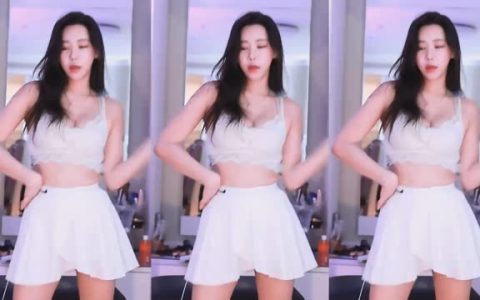 斗鱼张琪格早期舞蹈视频下载,提供张琪格早期舞蹈视频的下载资源