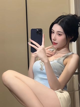 黑色蕾丝套装——美了个滢微密圈限时下载