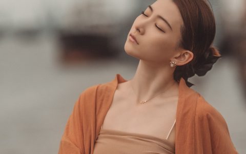 秋风渐至好看个性 漂亮 情绪 优雅 秋天 清冷美人 – YiTuYu艺图语