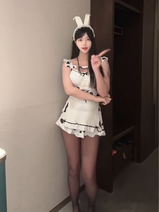 微密圈_鱼神抖音198万粉丝为何爆红？颜值高身材好绝对够S