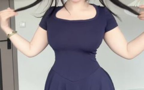 微密圈可爱的肉巴性感视频全集,她的肉感风格再次吸粉无数