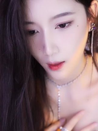 斗鱼萌七跳舞2025，观看萌七在2025年最受欢迎的舞蹈表演