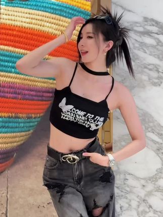 抖音微密圈李嘉欣97全套微密高清照片资源下载，限时免费获取！