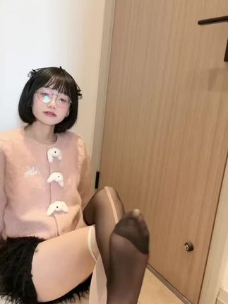 王胜利(胜利的小生活)微密圈作品，JK制服系列全曝光