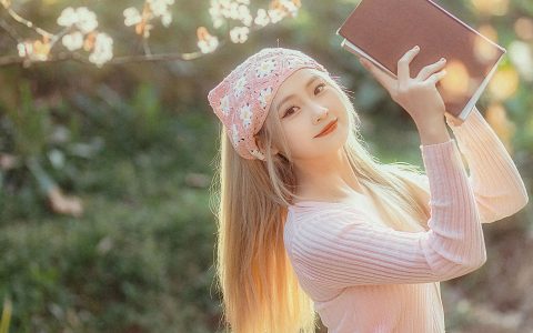 一只小羊羔小清新 少女 人像 精美 浪漫 – YiTuYu艺图语