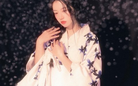 以雪之名光影 日式和风 雪景 少女 – YiTuYu艺图语