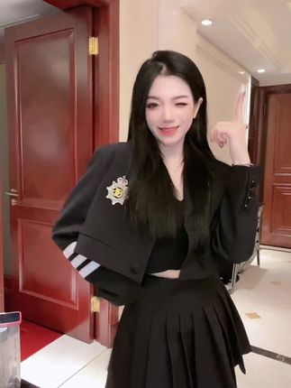 洛幽幽主播网红大秀，精彩片段回顾与分析