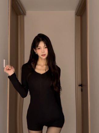 一只树懒宠物乐园分享，她的宠物视频为何如此温馨感人？